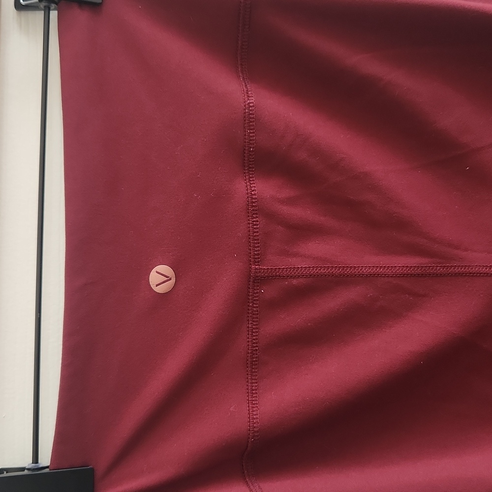 LIVI high rise soft Capri leggings with pockets - zinfandel size 18/20 - Picture 7 of 9